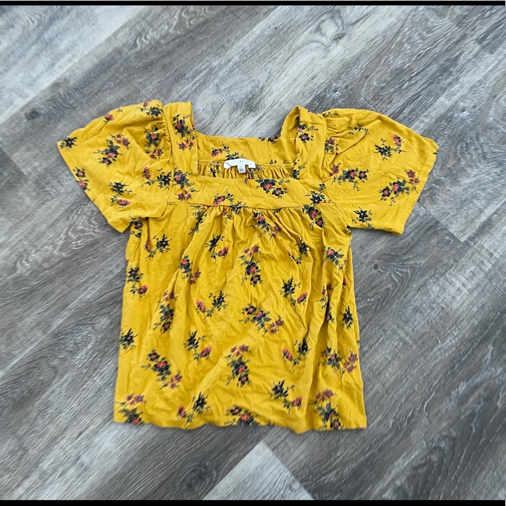 Small Yellow Blouse